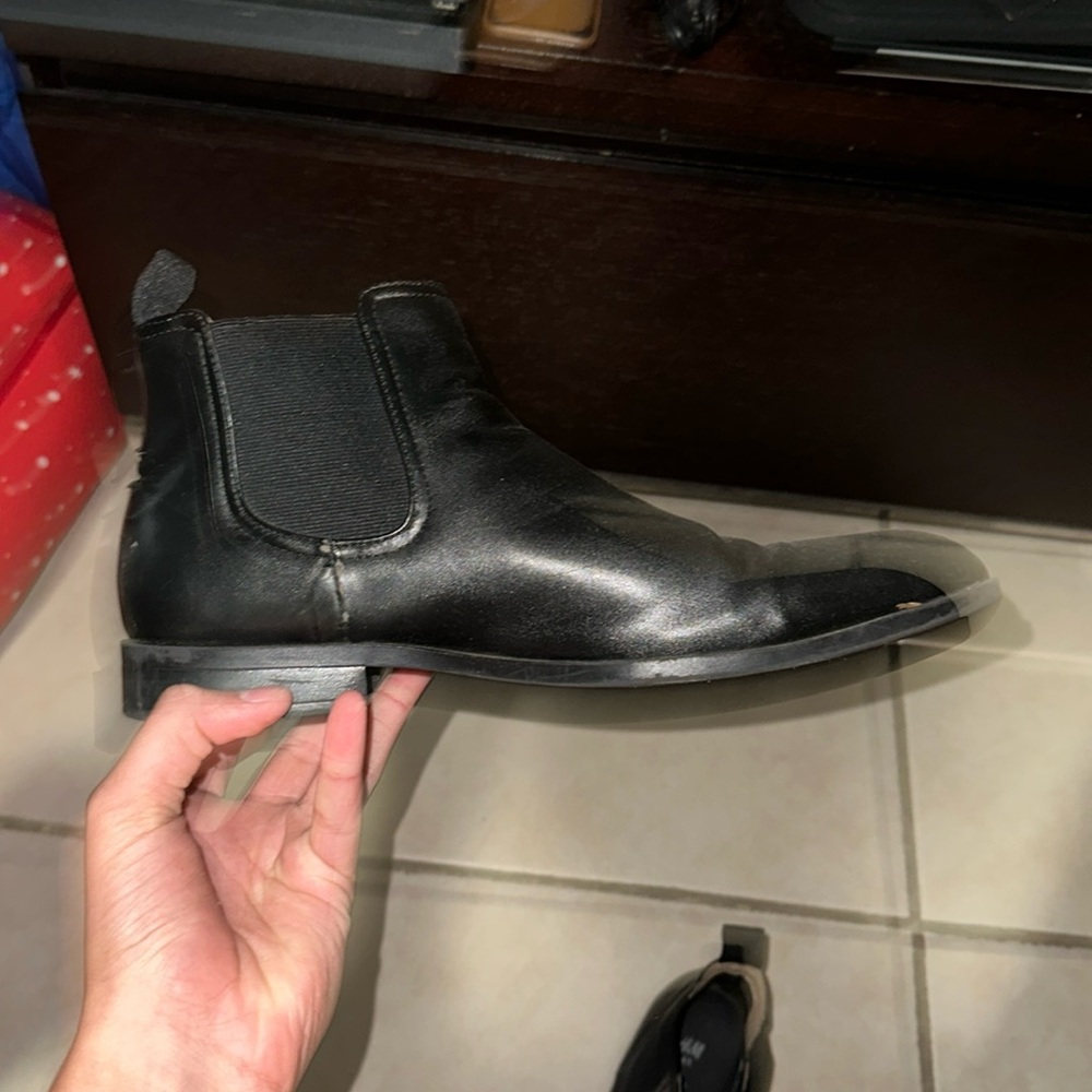 black dress shoes